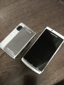 コンデジ vs スマホ